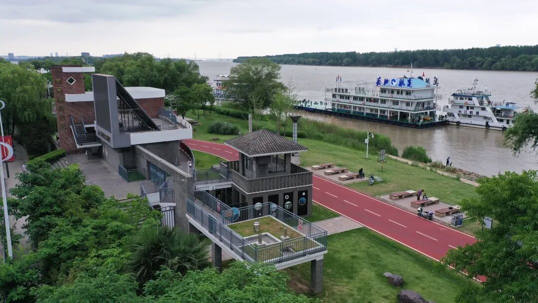 江苏百年水文站_镇江潮位站历史价值_镇江历年降水数据对比