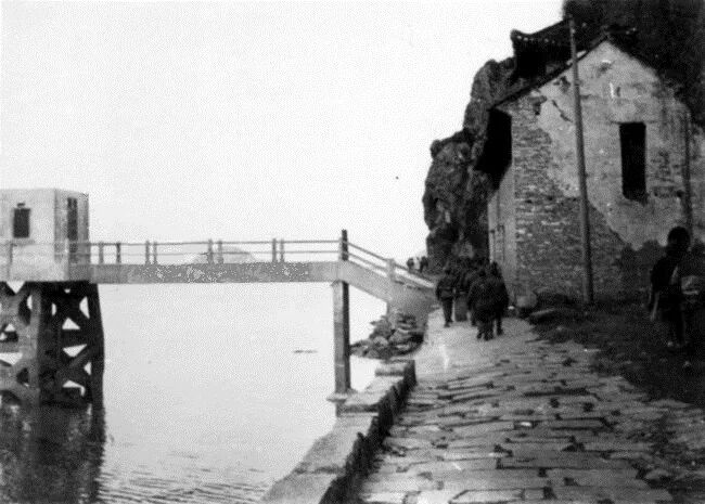 镇江潮位站历史价值_镇江历年降水数据对比_江苏百年水文站