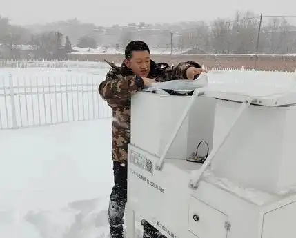 内蒙古通辽暴雪原因_内蒙古东南部暴雪地形因素_包头极端天气常年分布规律
